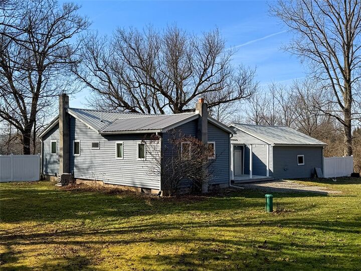 Property Photo:  395 Conlon Road  NY 14882 