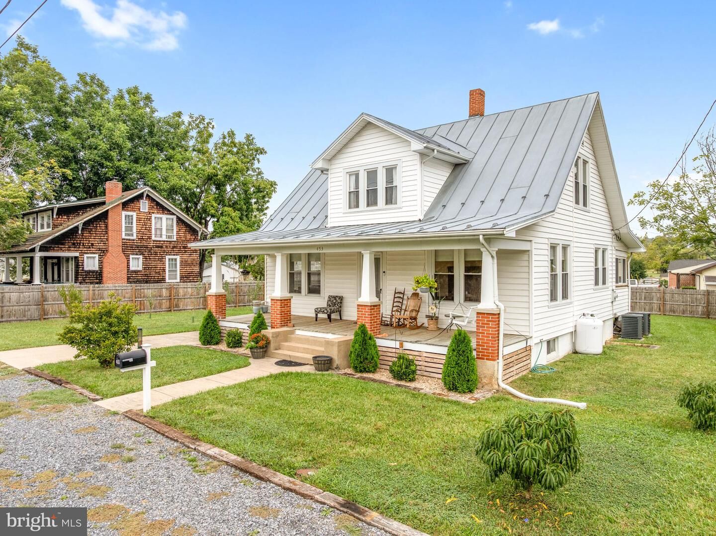 Property Photo:  453 Zea Street  VA 22657 