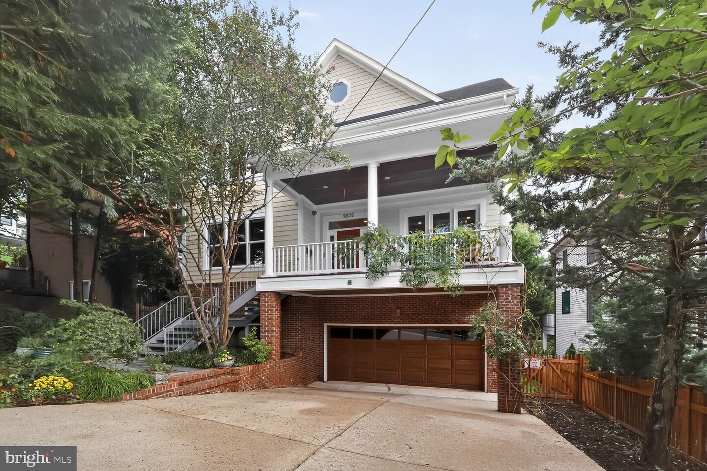 Property Photo:  1829 47th Place NW  DC 20007 