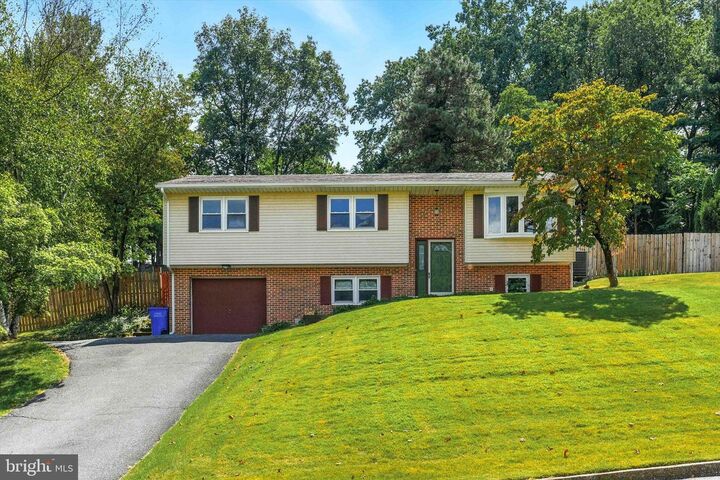 6151 Hocker Drive  Harrisburg PA 17111 photo