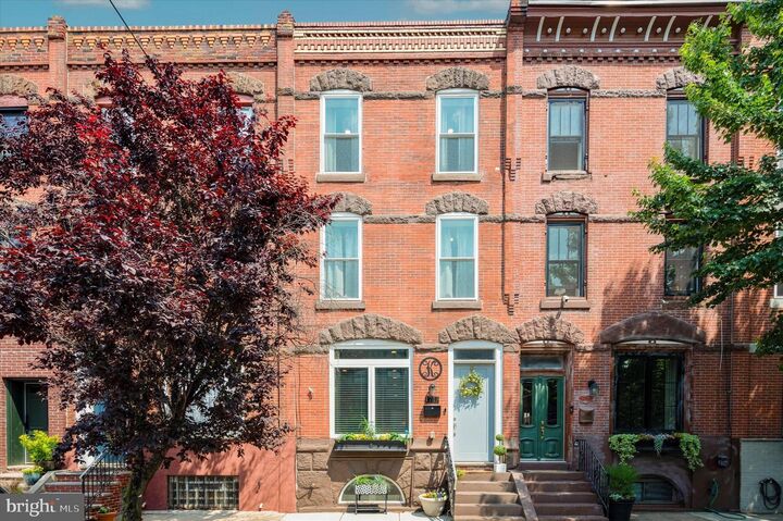 Property Photo: 1717 S 13th Street PA 19148