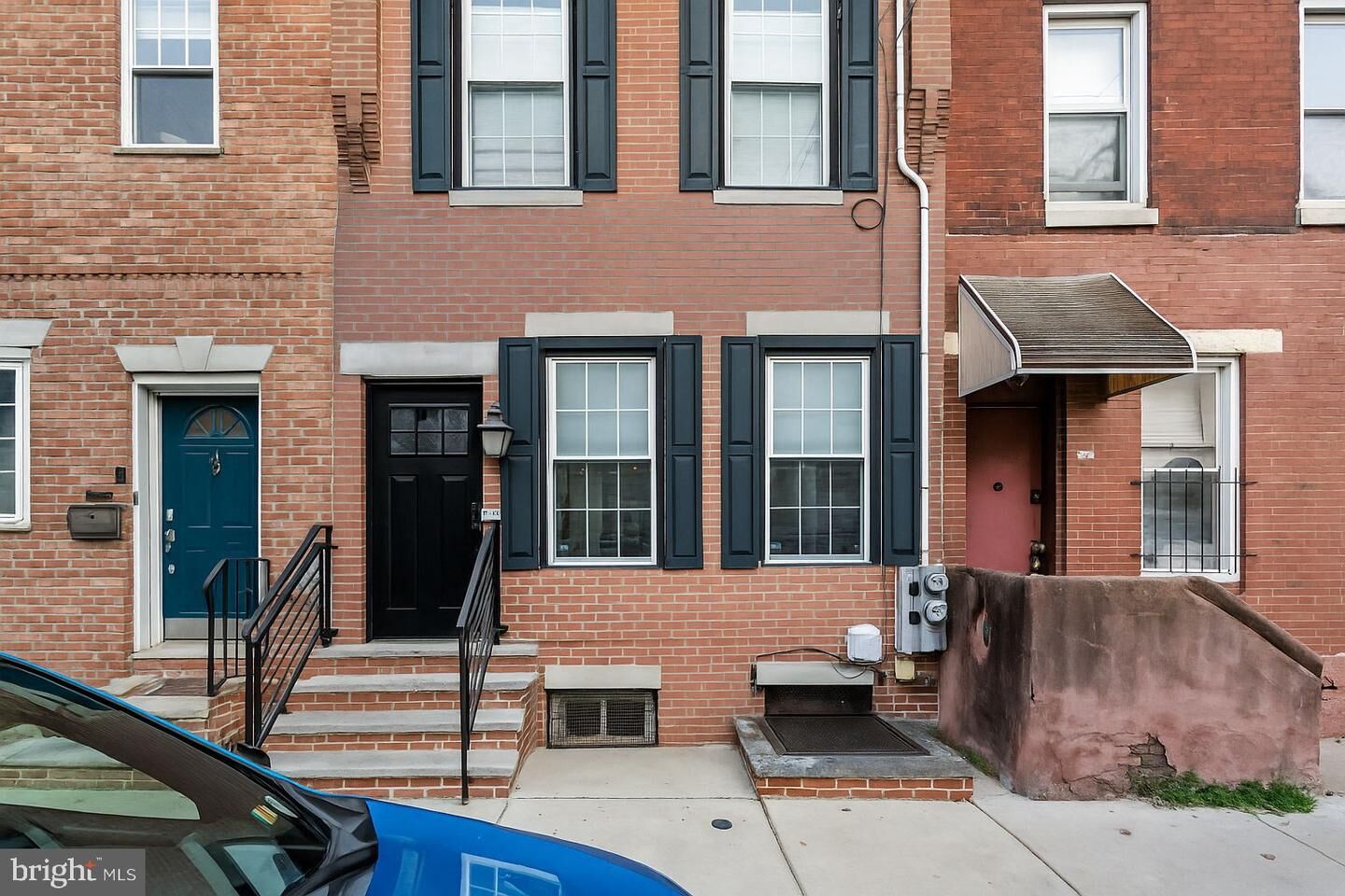Property Photo:  1727 S 4th Street 1  PA 19148 