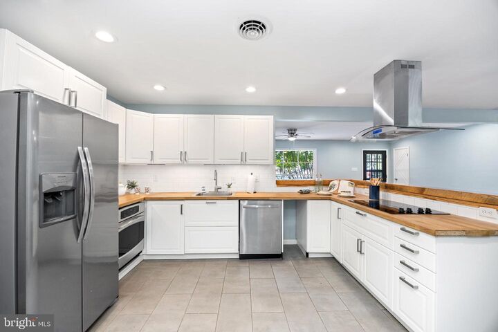 Property Photo: 1105 Middle Neck Drive MD 21804