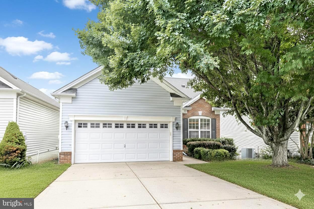 Property Photo: 5 Bluefield Lane VA 22406