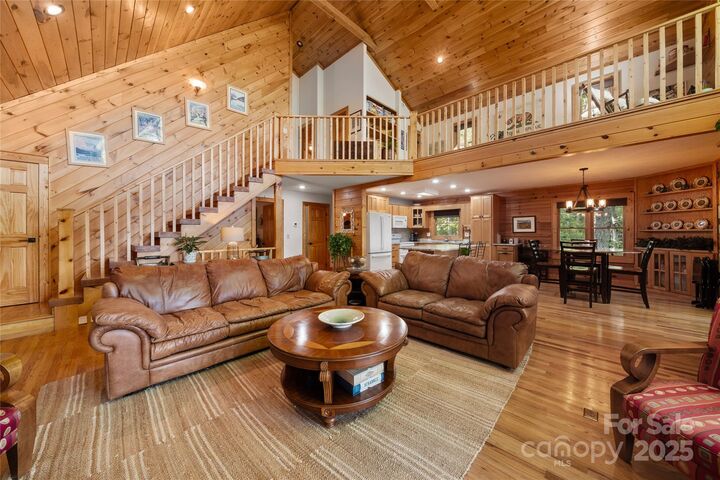 Property Photo: 531 Nottingham Road NC 28751