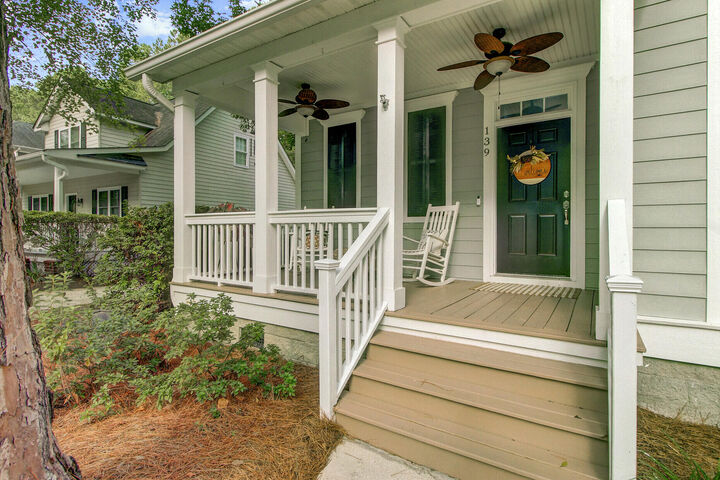Property Photo: 139 White Pine Way SC 29485