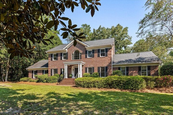 Property Photo:  117 Drayton Drive  SC 29483 