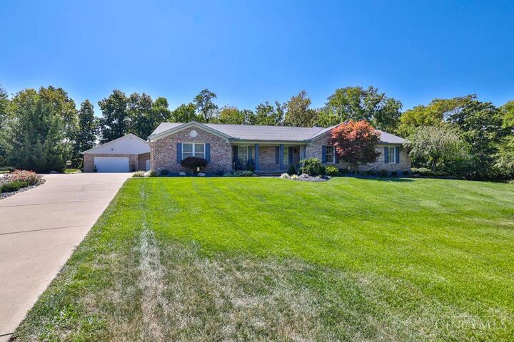 Property Photo:  4005 Hollin Lane  OH 45013 