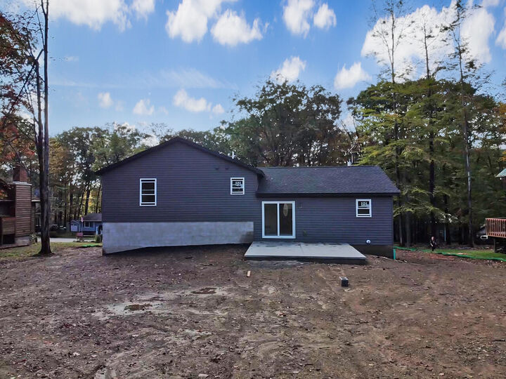 Property Photo:  3284 Bay Rd  PA 15801 