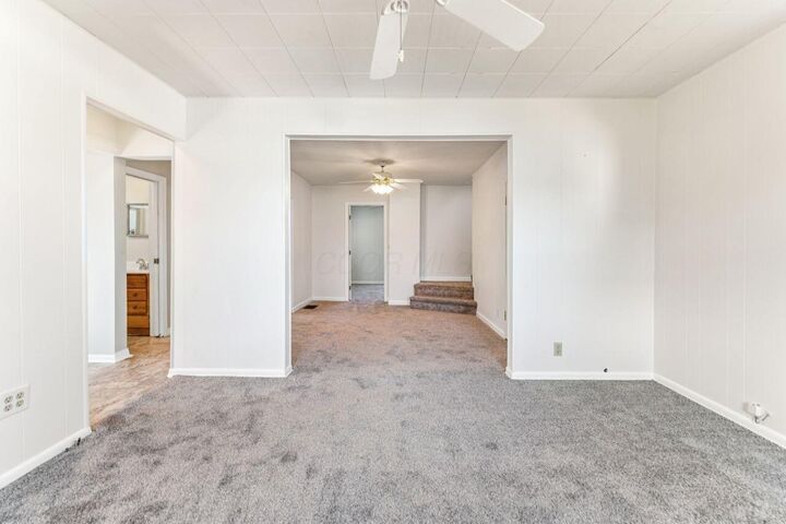 Property Photo: 240 N Wing Street OH 43055
