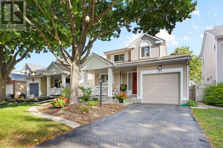 Property Photo:  24 Hyannis Avenue  ON K2J 2W8 