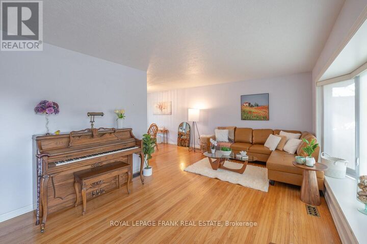 Property Photo:  872 Western Avenue  ON K9J 5V9 