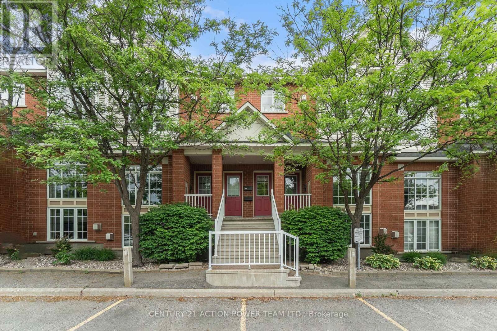 Property Photo:  123 Gatestone Private 13  ON K1J 1K5 