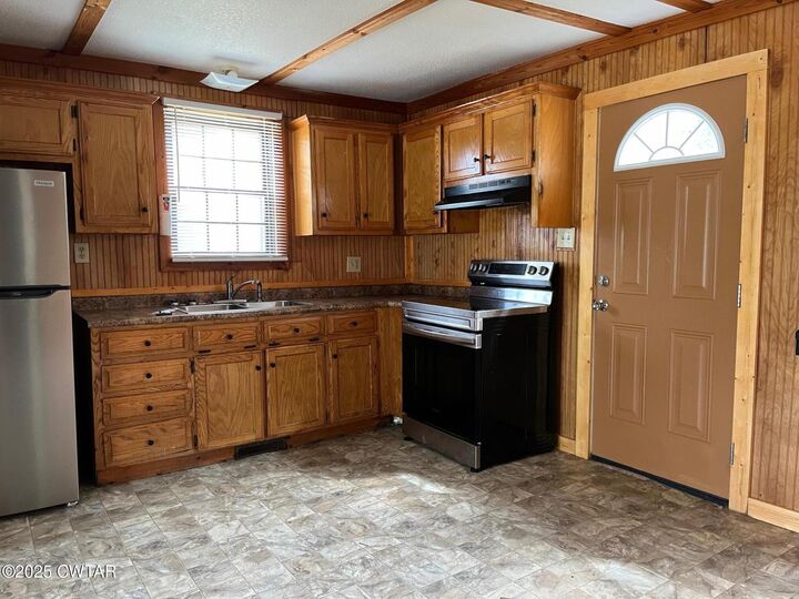 Property Photo: 1808 N Royal Street TN 38305