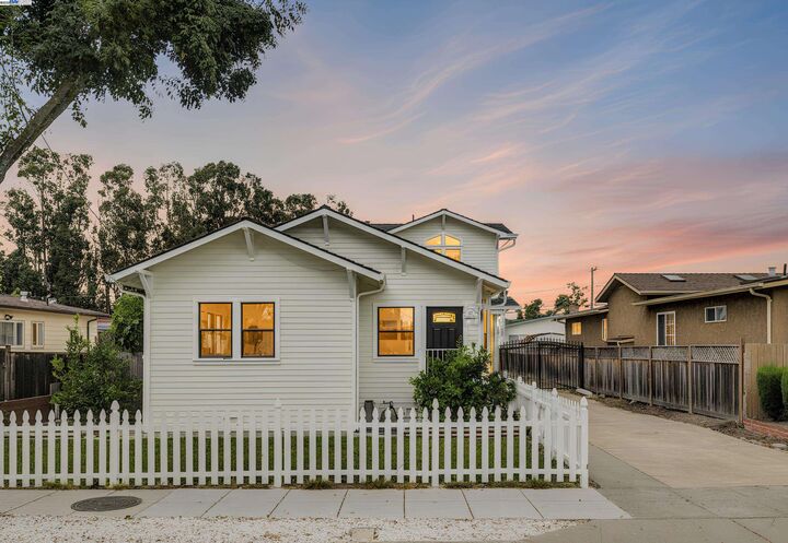 Property Photo: 127 Maitland Dr CA 94502