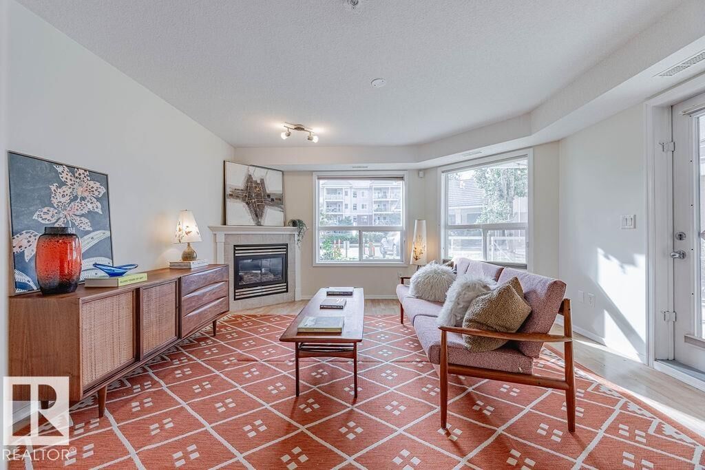 Photo de la propriété: 9008 99 Avenue NW 102 AB T5H 4M6