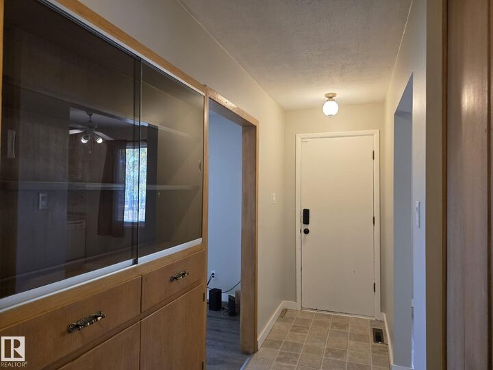 Property Photo:  4717 47A Avenue  AB T7A 1H9 