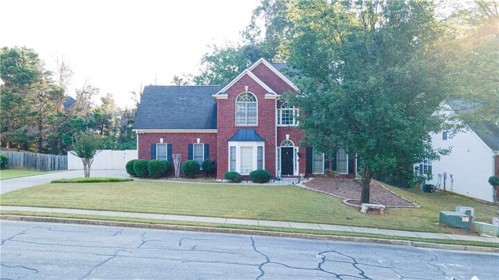 Property Photo: 2985 Ridge Oak Drive GA 30024