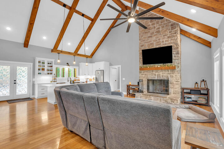 Property Photo: 293 Kincannon Lane NW TN 37336