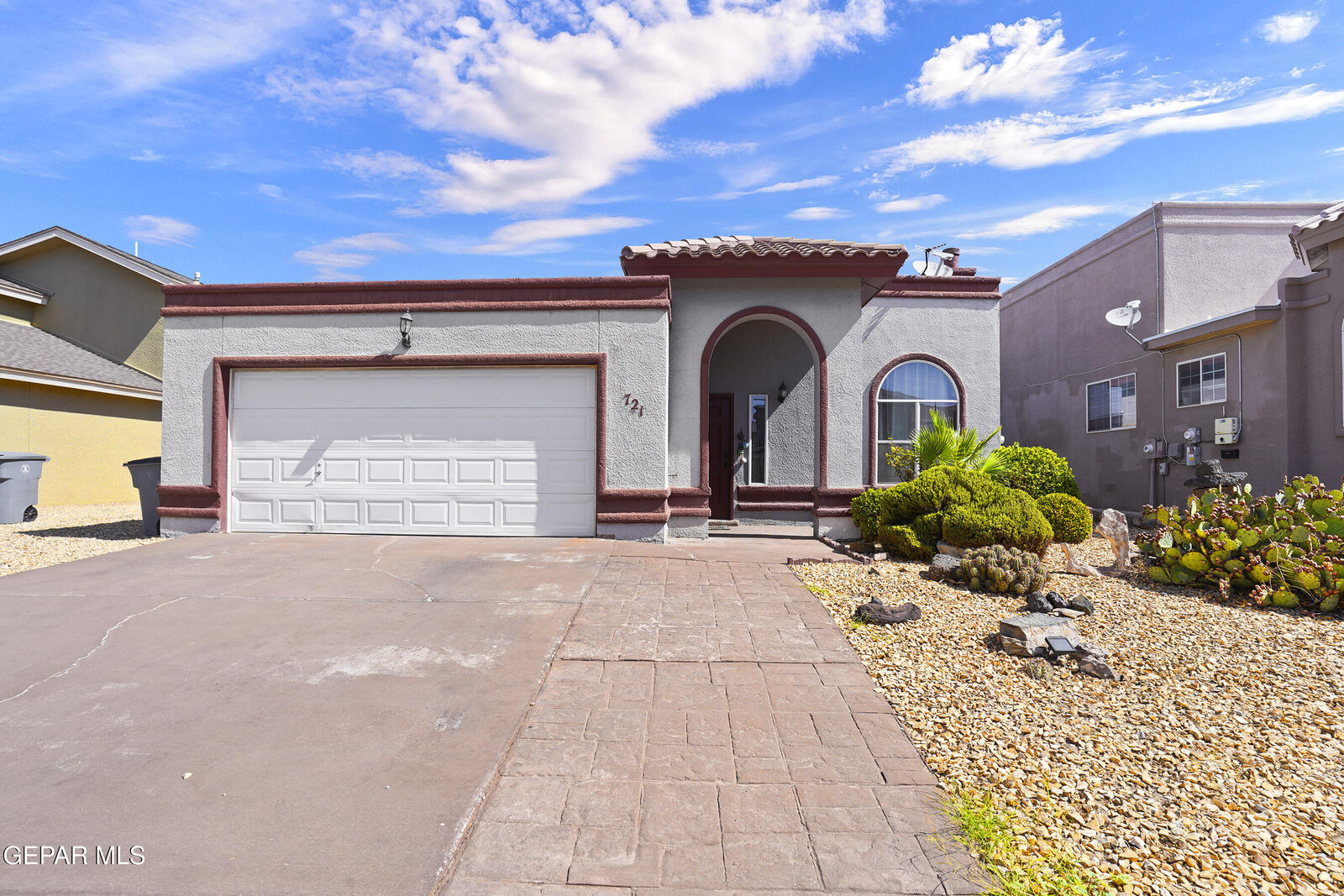 Property Photo:  721 Dakota River Avenue  TX 79932 