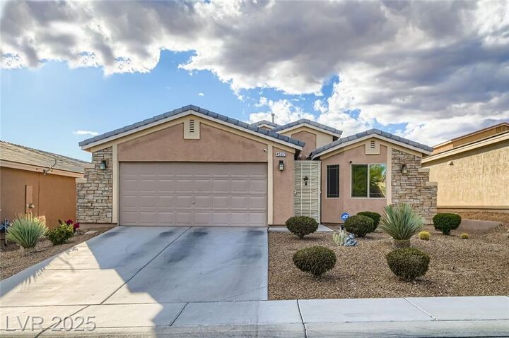 4567 Avery Rock Street  Las Vegas NV 89147 photo