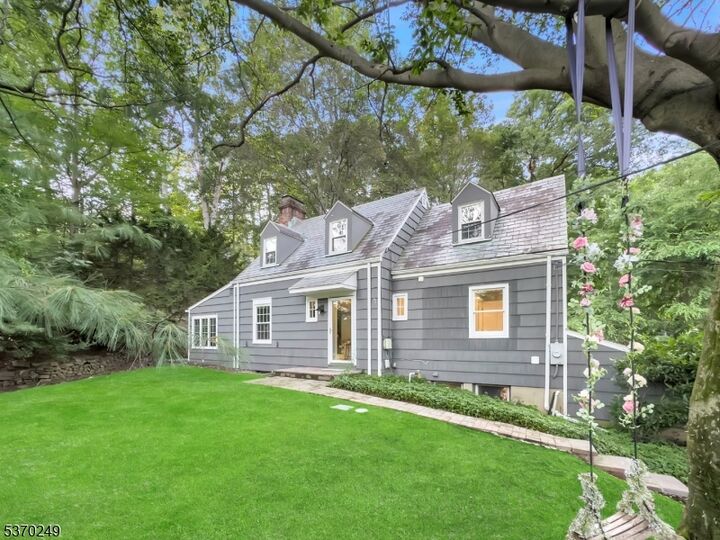 Property Photo: 359 Dogwood Way NJ 07092