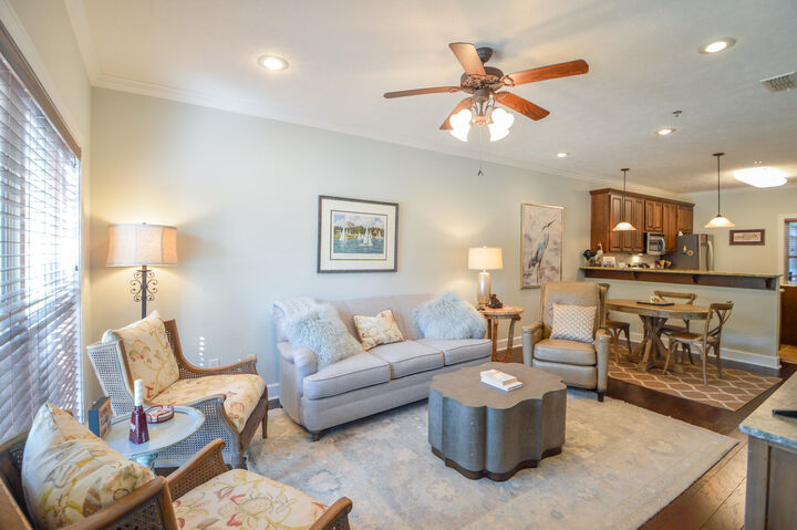 Property Photo: 107 Leigh Lane #18 MS 39759
