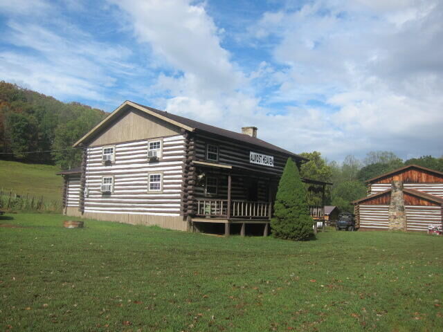 Property Photo:  306 Falls View Lane  WV 25951 