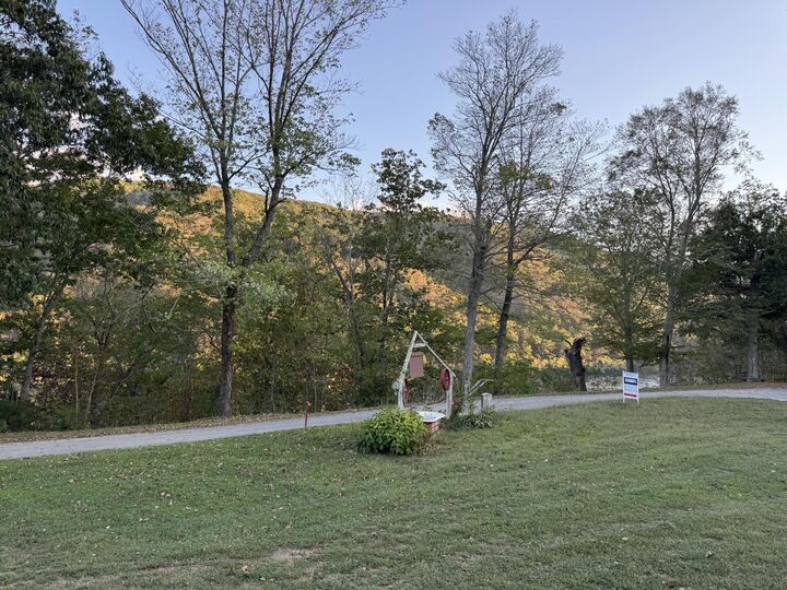 Property Photo: 306 Falls View Lane WV 25951