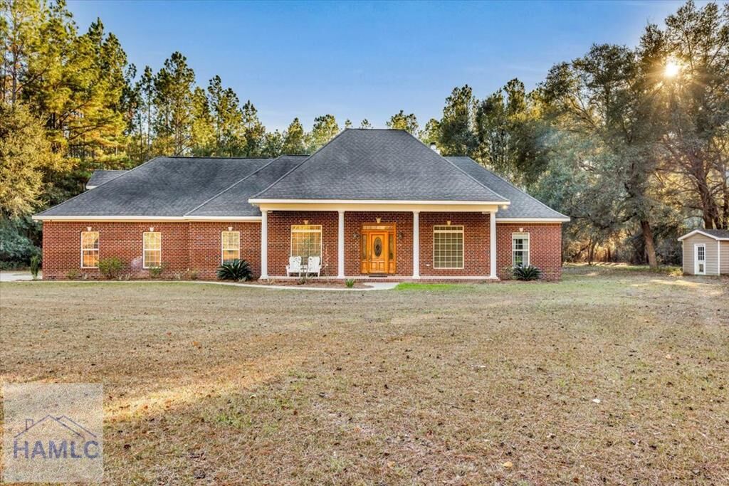 Property Photo:  1513 Old Macon Darien Road SE  GA 31316 