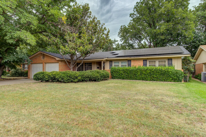 Property Photo: 3420 60th Street TX 79413
