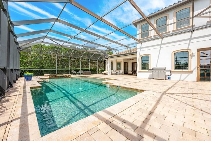 Property Photo:  9833 Hatton Circle  FL 32832 