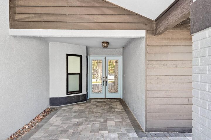 Property Photo:  12025 Steppingstone Boulevard  FL 33635 