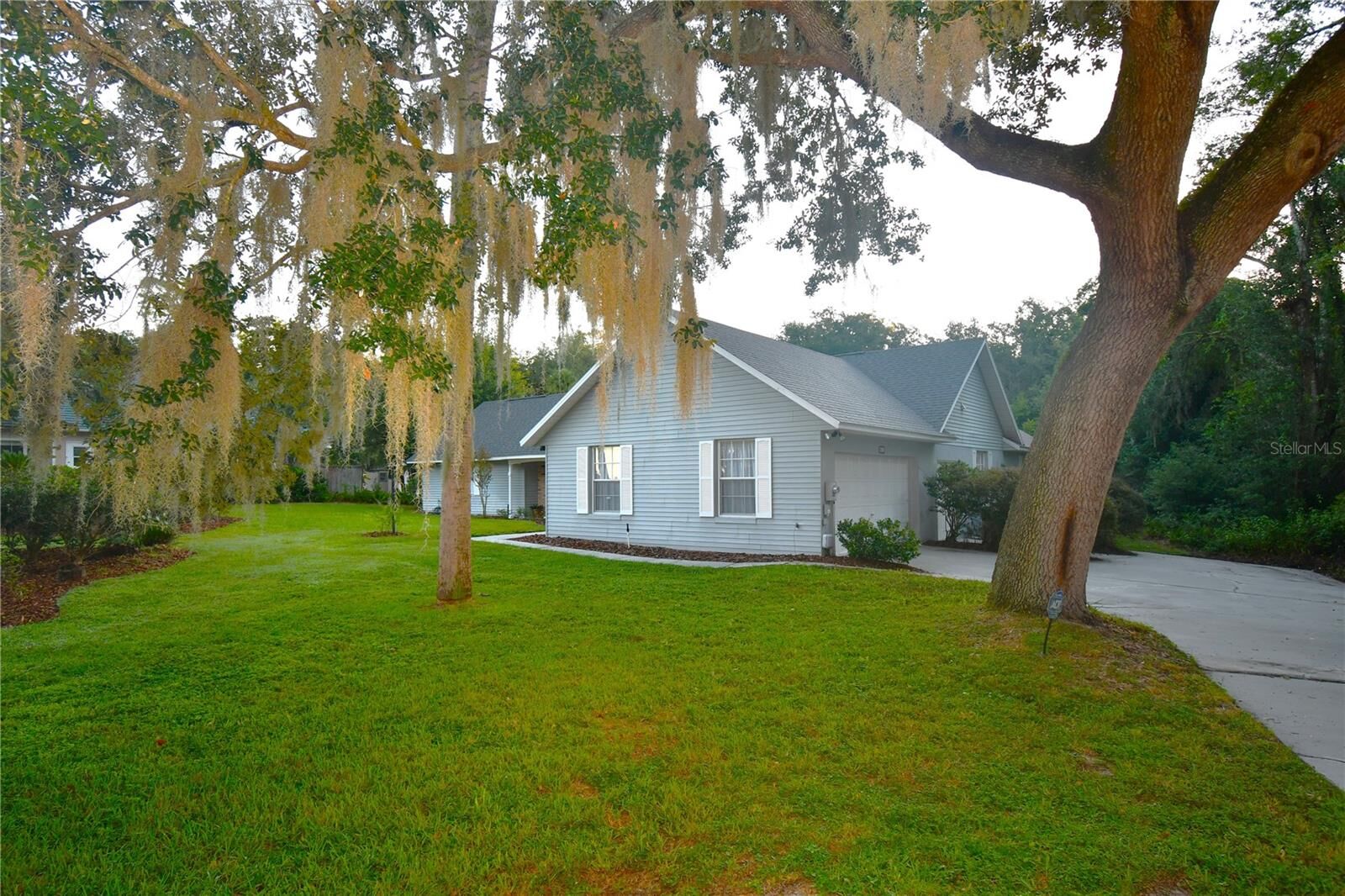 Property Photo:  611 Old Eustis Road  FL 32757 
