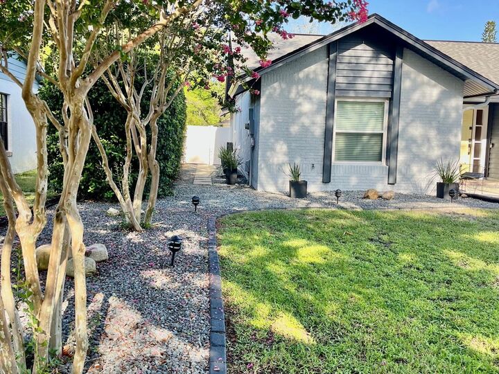 Property Photo:  300 Casselgrove Cove  FL 32707 