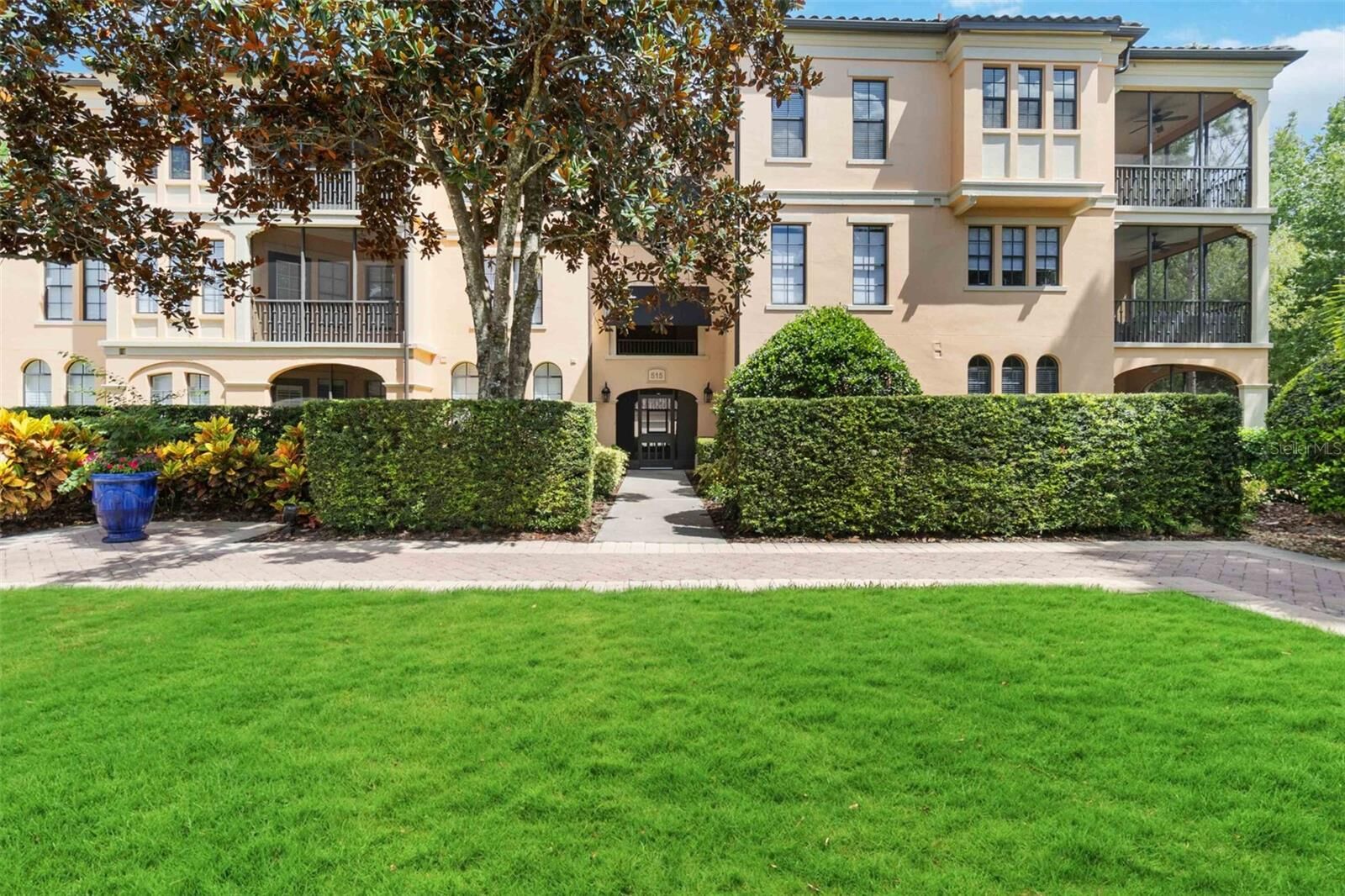 Property Photo: 515 Mirasol Circle 106 FL 34747