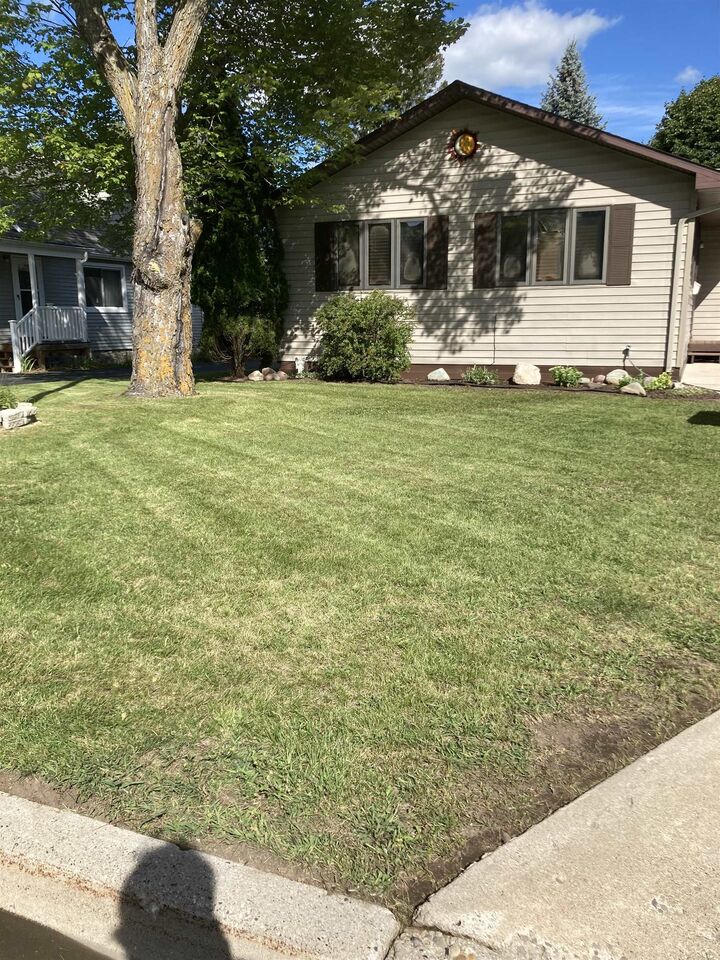 Property Photo:  324 N 4th Street  MI 48661 