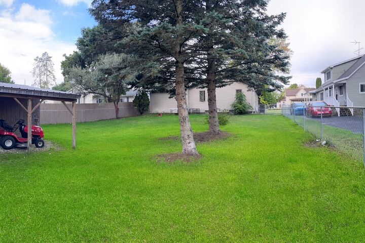 Property Photo:  324 N 4th Street  MI 48661 