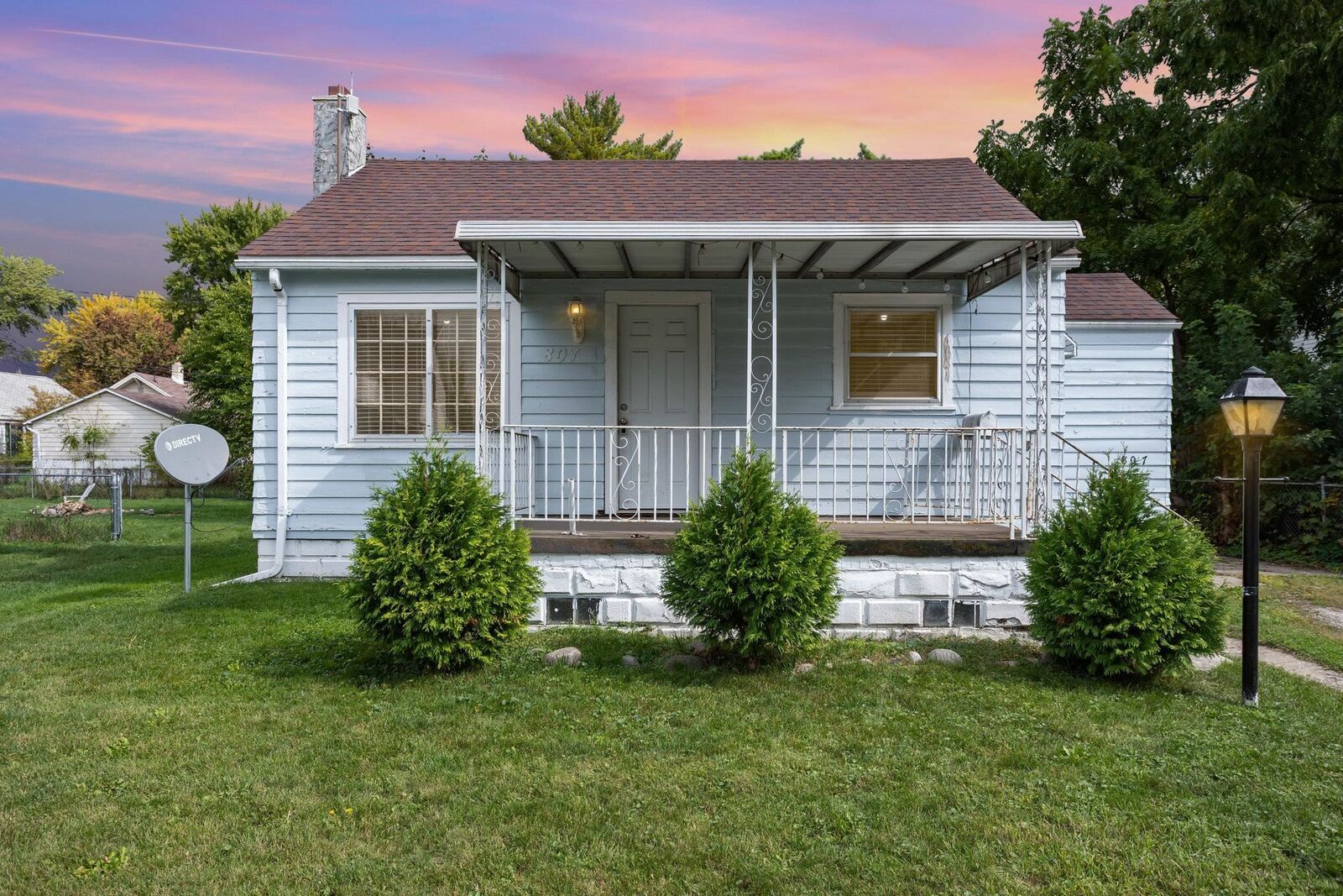 Property Photo: 807 McCormick Street MI 48708