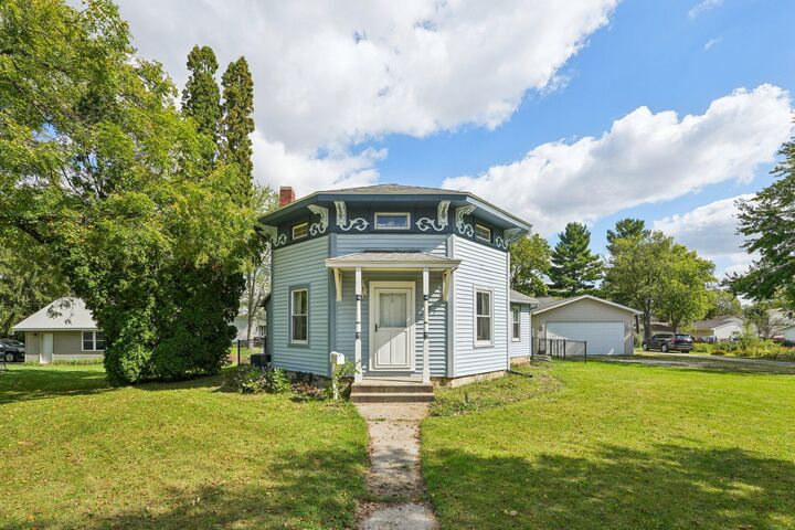 Property Photo: 127 N Newcomb St WI 53190