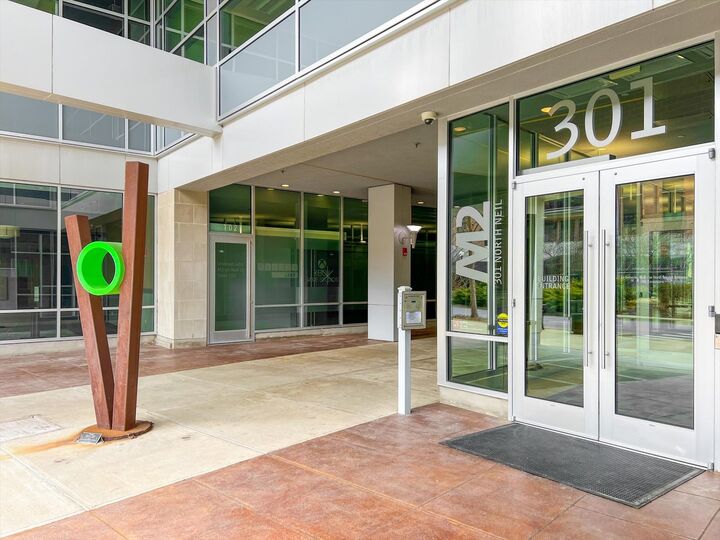 Property Photo:  301 N Neil Street 808-809  IL 61820 