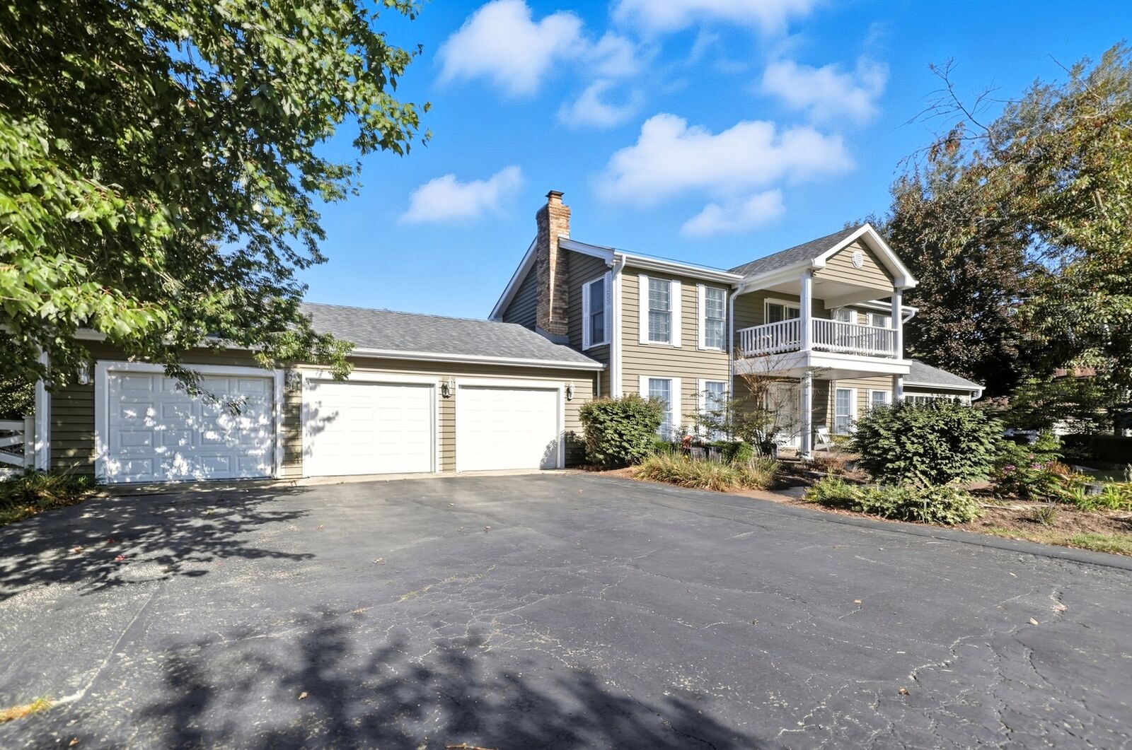 Property Photo:  40W156 Sturbridge Way  IL 60124 
