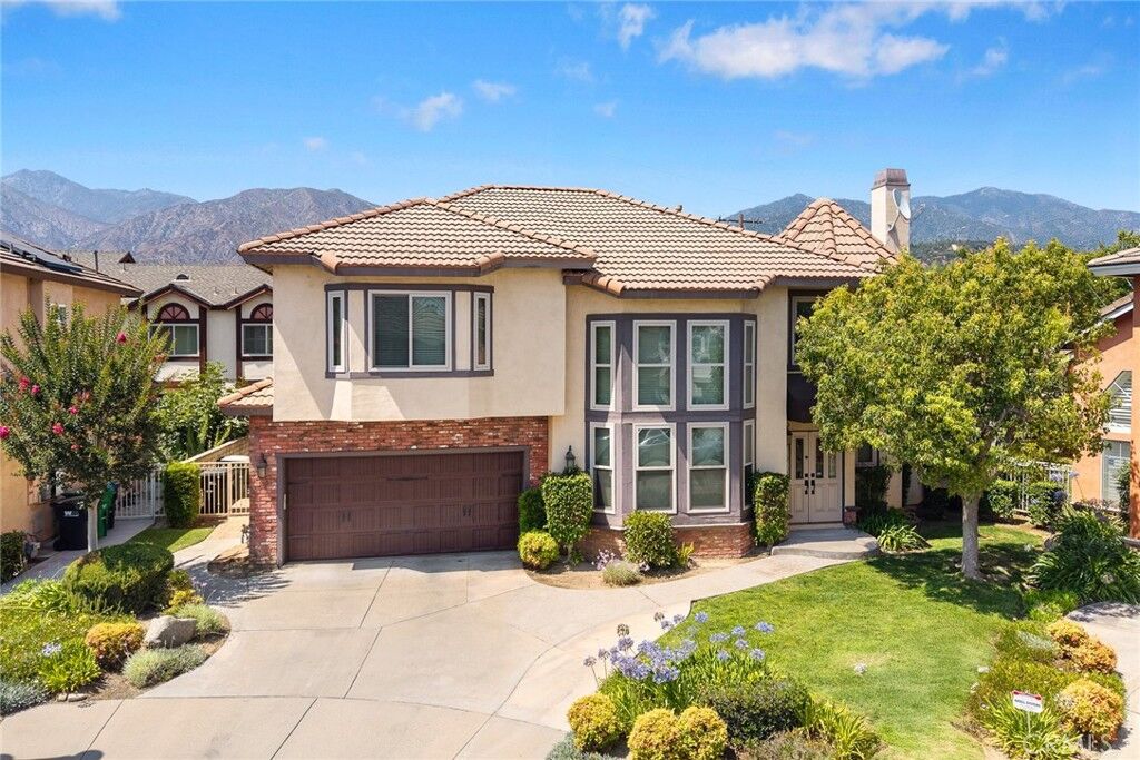 Property Photo:  826 Country Oaks Lane  CA 91006