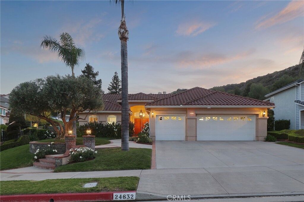 Property Photo:  24632 Stagg Street  CA 91304 