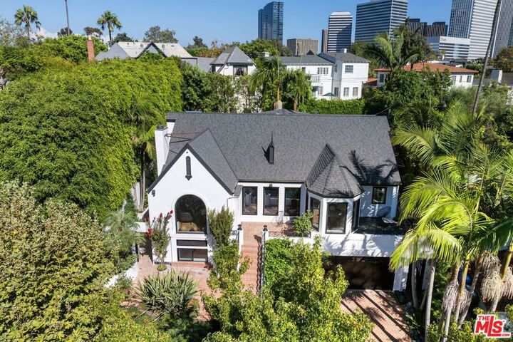 1520 Comstock Avenue  Los Angeles CA 90024 photo