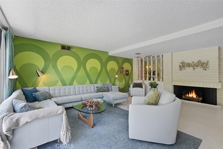 Property Photo:  4133 Roessler Court  CA 90274 