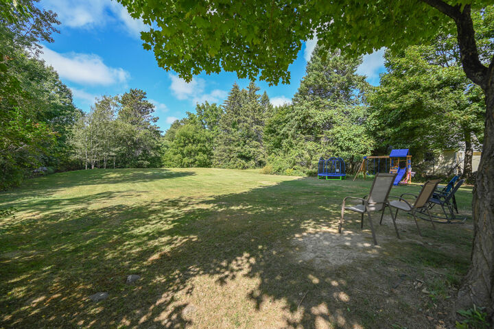 Property Photo:  420 Main Road S  ME 04444 
