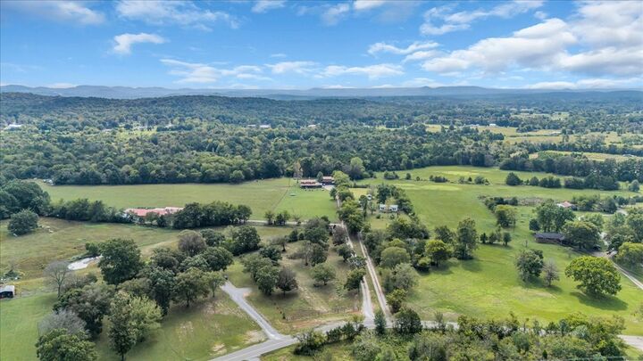 Property Photo: 1334 Richland Richardson Rd TN 37130