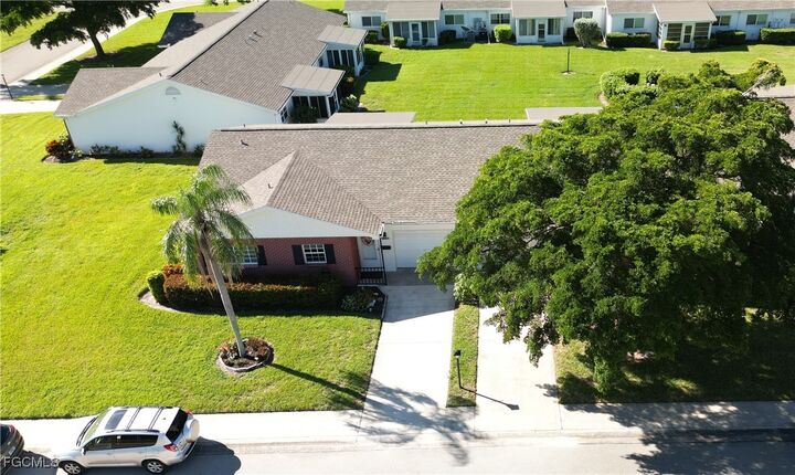 Property Photo:  1374 Bunker Way  FL 33919 