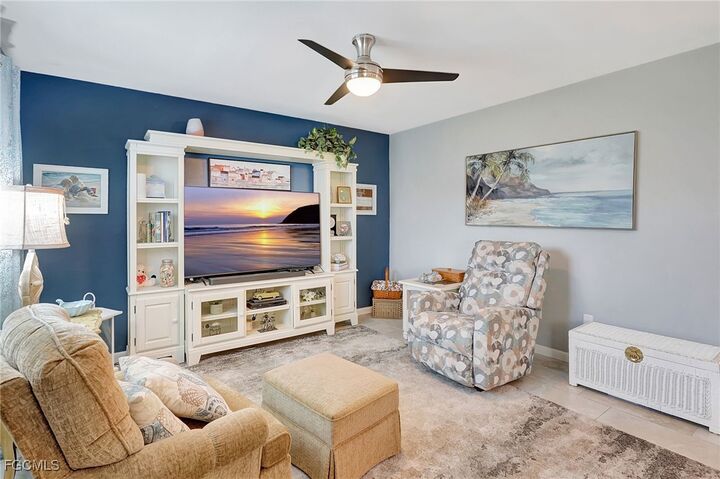 Property Photo:  1374 Bunker Way  FL 33919 